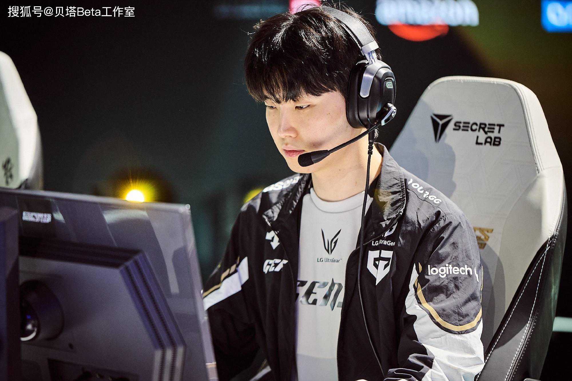 南宫体育- 阿森纳带队取胜！，JackeyLove重要时刻重返赛场热度持续攀升