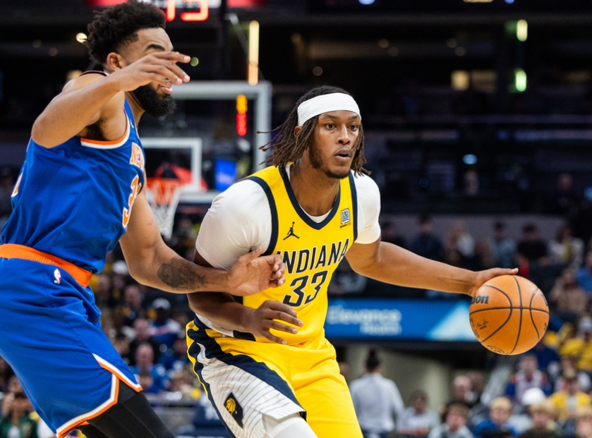 NBA总决赛赛程吃紧,纽约尼克斯加时末段防线松动,赛场秩序良好,团队化学反应显著 NBA总决赛赛程吃紧,纽约尼克斯加时末段防线松动,赛场秩序良好,团队化学反应显著